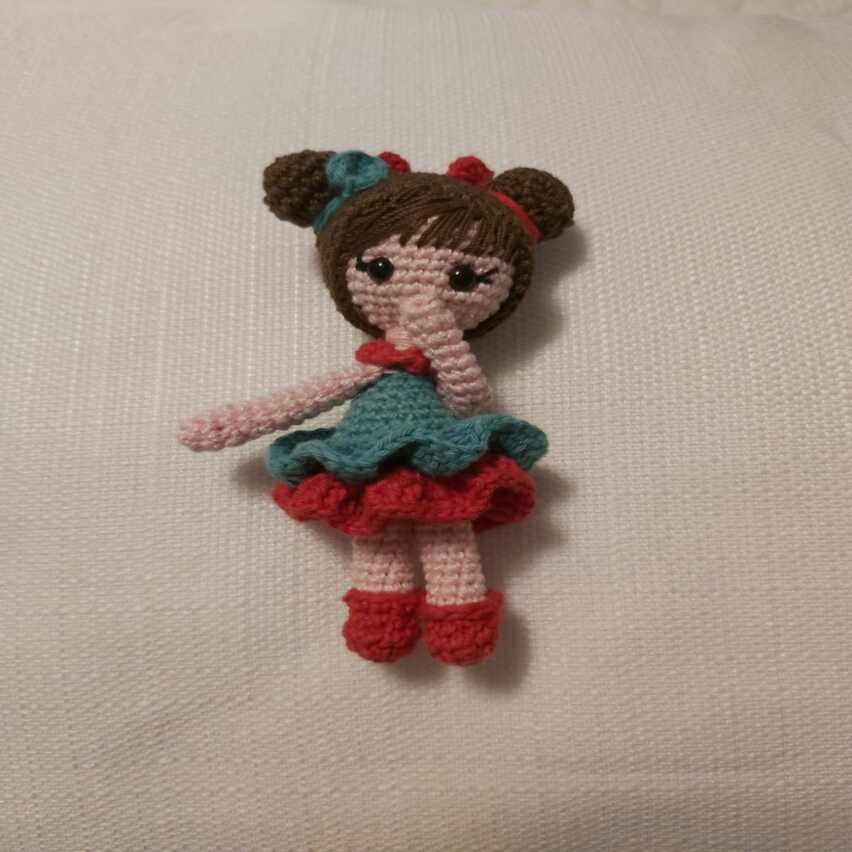 Bailarina Juanita mediana