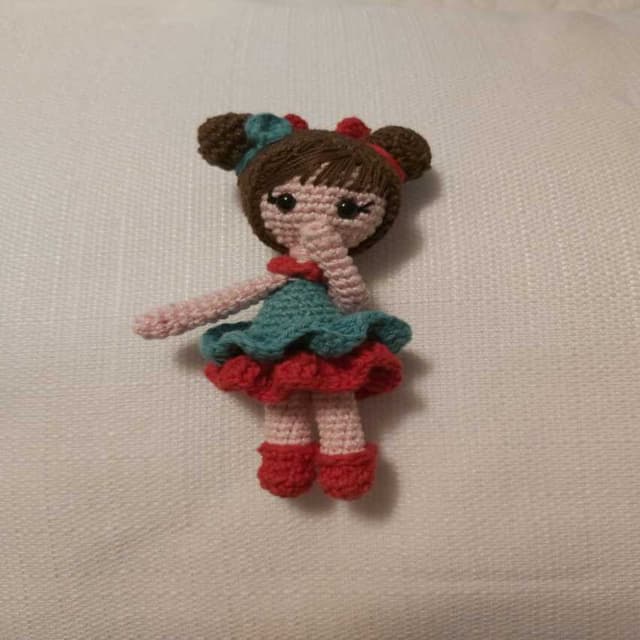 Bailarina Juanita mediana